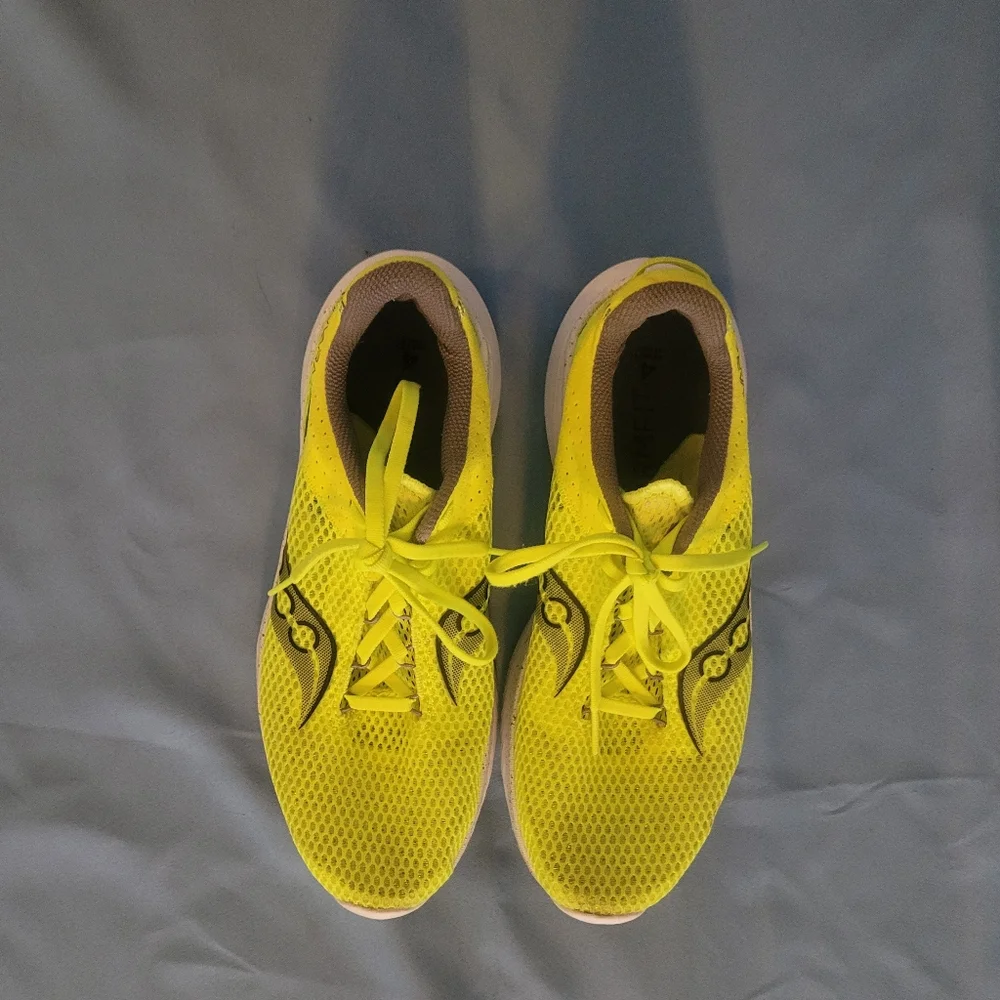 Saucony Women's Yellow Running Shoes - Picture 3 of 8